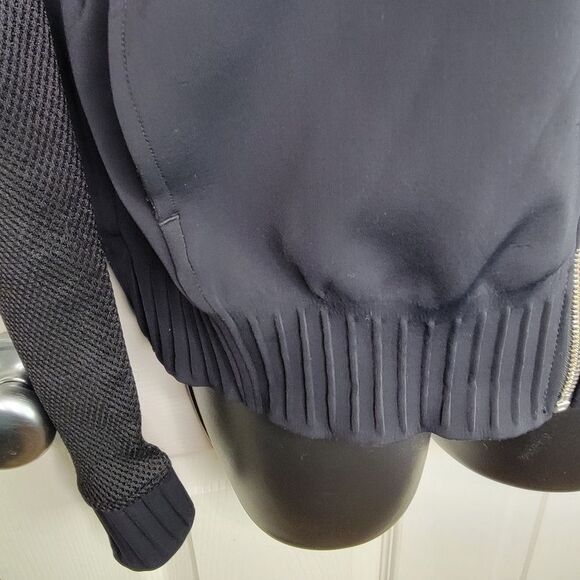 Victoria's Secret Sport black mesh sleeve jacket small - Picture 4 of 7